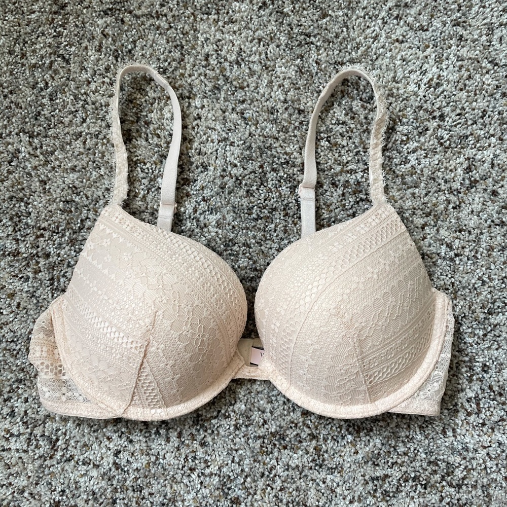 Victoria’s Secret Bra